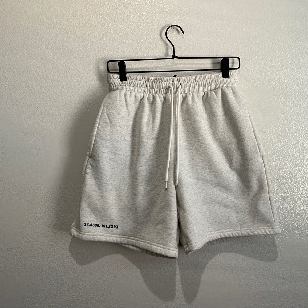 Meshki Shorts Size Small
